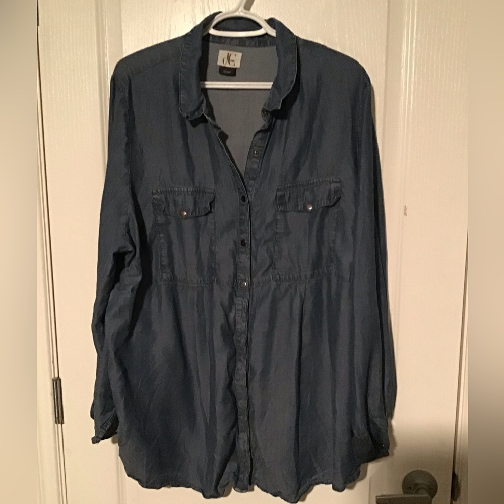 Plus Size D/C Jeans (Pennington’s) Denim Shirt